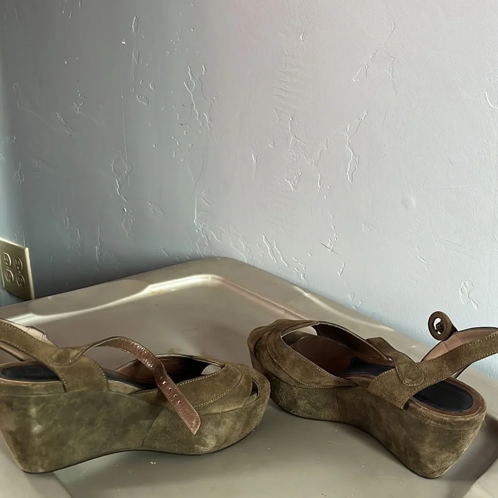 Marni wedge suede heels olive size 37 or 6.5